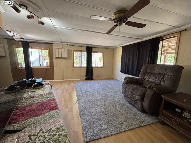 $199,000 | 34953 Tiller Trail Highway, Tiller, OR 97484