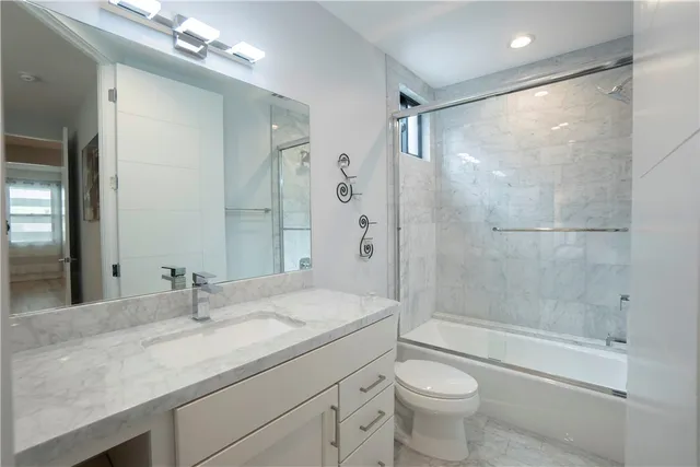 $1,419,000 | 2603 Nelson Avenue, Unit B, Redondo Beach, CA 90278