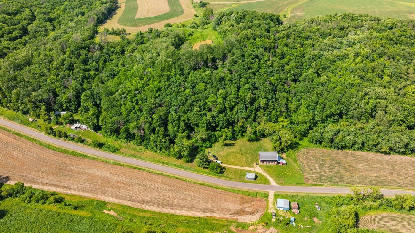 W9204 Big Coulee Road Arkansaw, WI 54721 - Photo 3 of 21