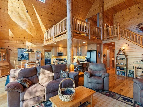 $995,000 | 13927 Scenic Court, Crosslake, MN 56442