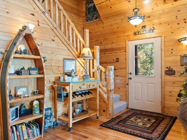 $995,000 | 13927 Scenic Court, Crosslake, MN 56442