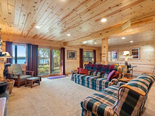 $995,000 | 13927 Scenic Court, Crosslake, MN 56442