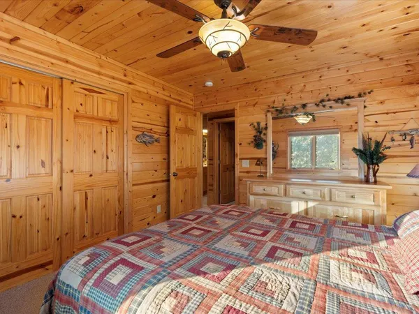 $995,000 | 13927 Scenic Court, Crosslake, MN 56442