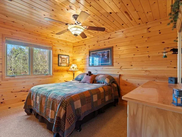 $995,000 | 13927 Scenic Court, Crosslake, MN 56442