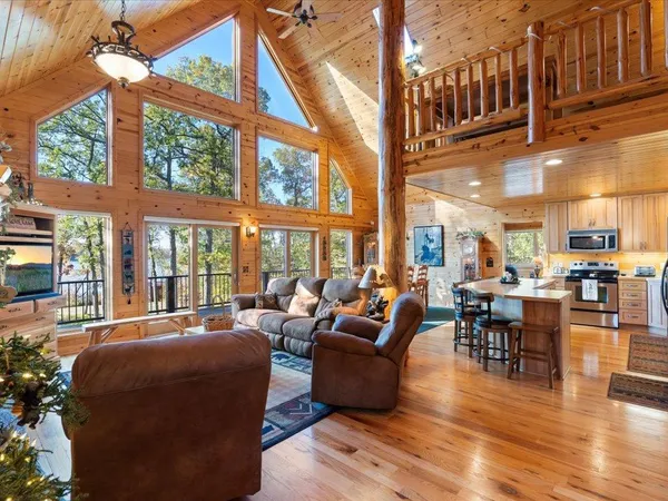 $995,000 | 13927 Scenic Court, Crosslake, MN 56442