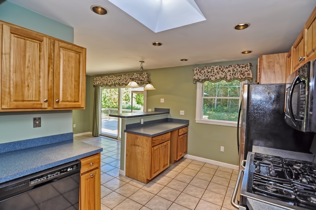 26 Millville Road Mendon, MA 01756 - Photo 8 of 30 Gallery Image 8