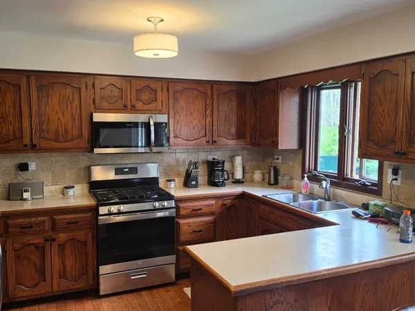 $544,442 | 4422 Center Avenue, Lisle, IL 60532