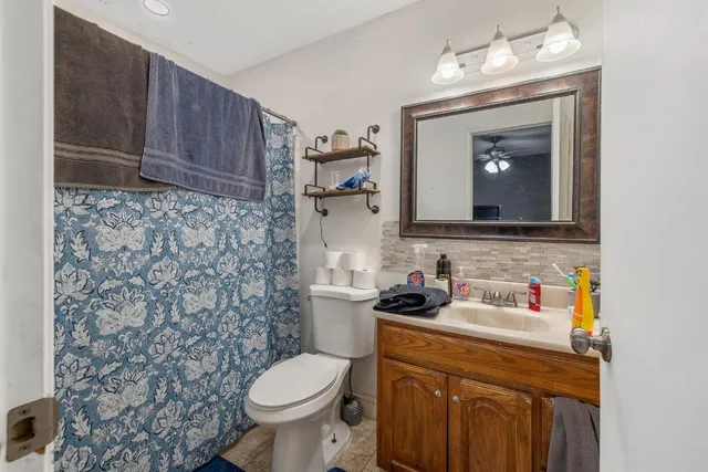 $310,000 | 105 West Clark Street, Madera, CA 93638