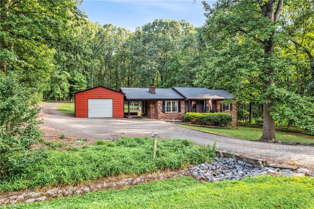 206 Laura Road Madison, NC 27025 - Photo 40 of 43 Gallery Image 40