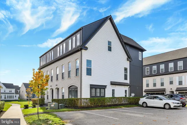 $455,500 | 3143 Grove Court, Mechanicsburg, PA 17055