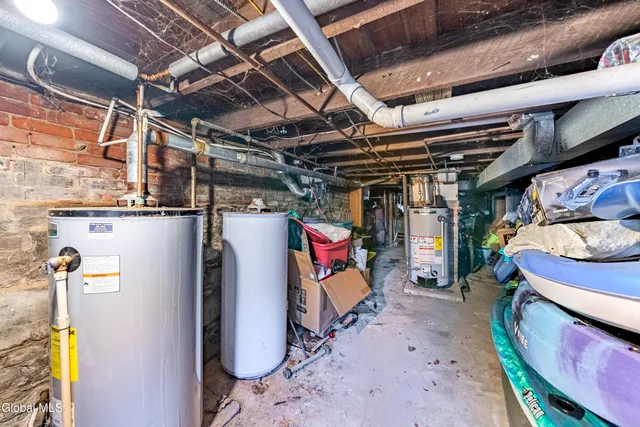 $269,000 | 585 6th Avenue, Watervliet, NY 12189