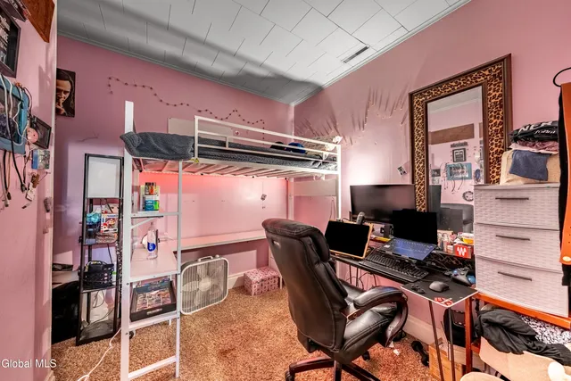 $269,000 | 585 6th Avenue, Watervliet, NY 12189