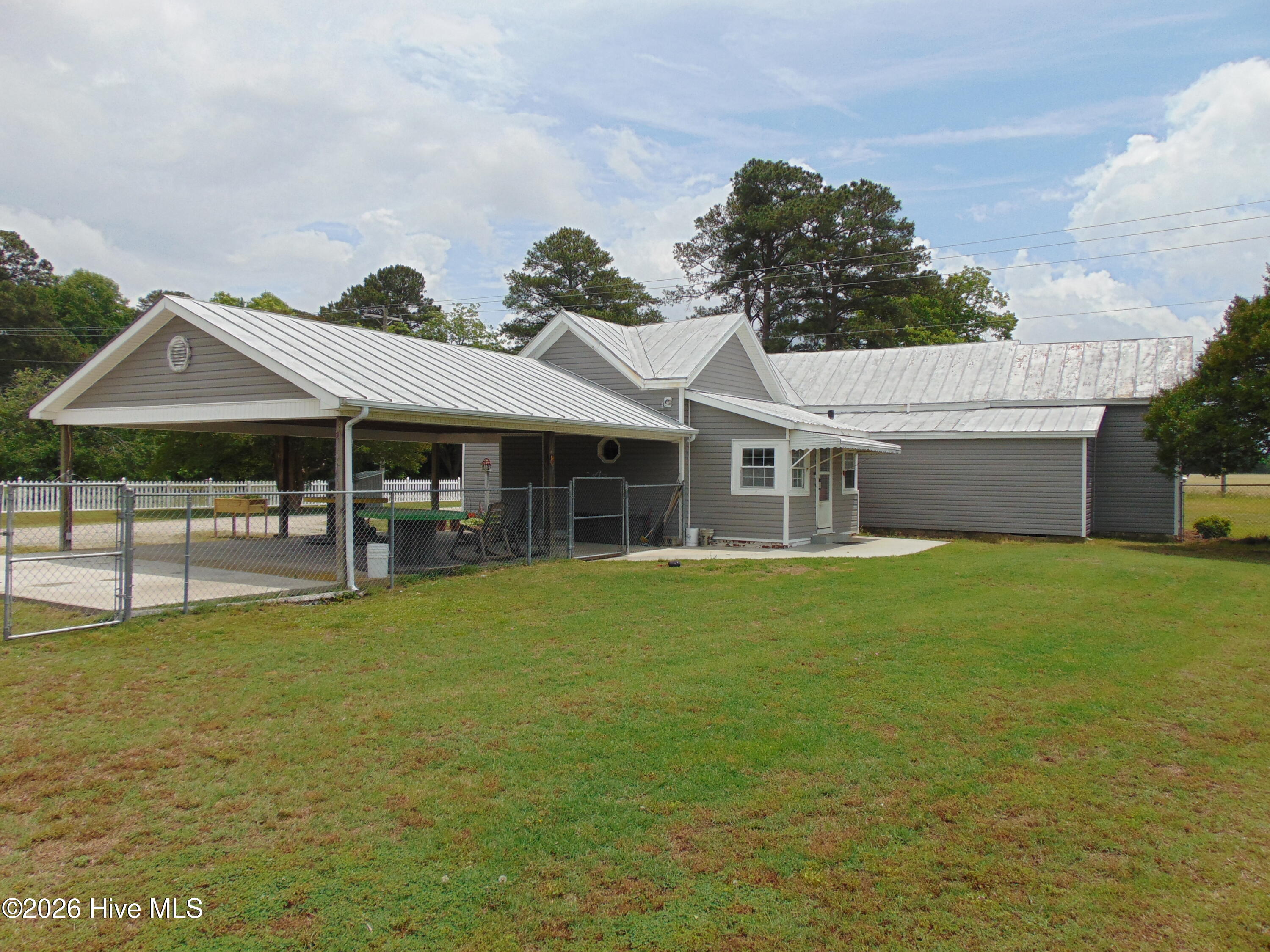 3502 East Old Spring Hope Road Rocky Mount, NC 27804 - Photo 2 of 41 DSC06551
