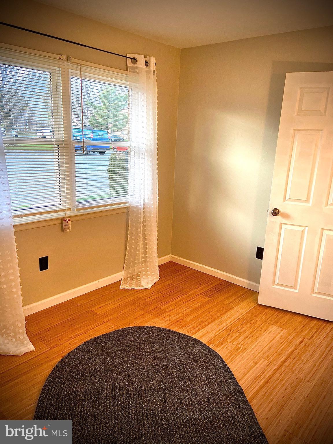 1503 Silver Court Hamilton, NJ 08690 - Photo 5 of 16