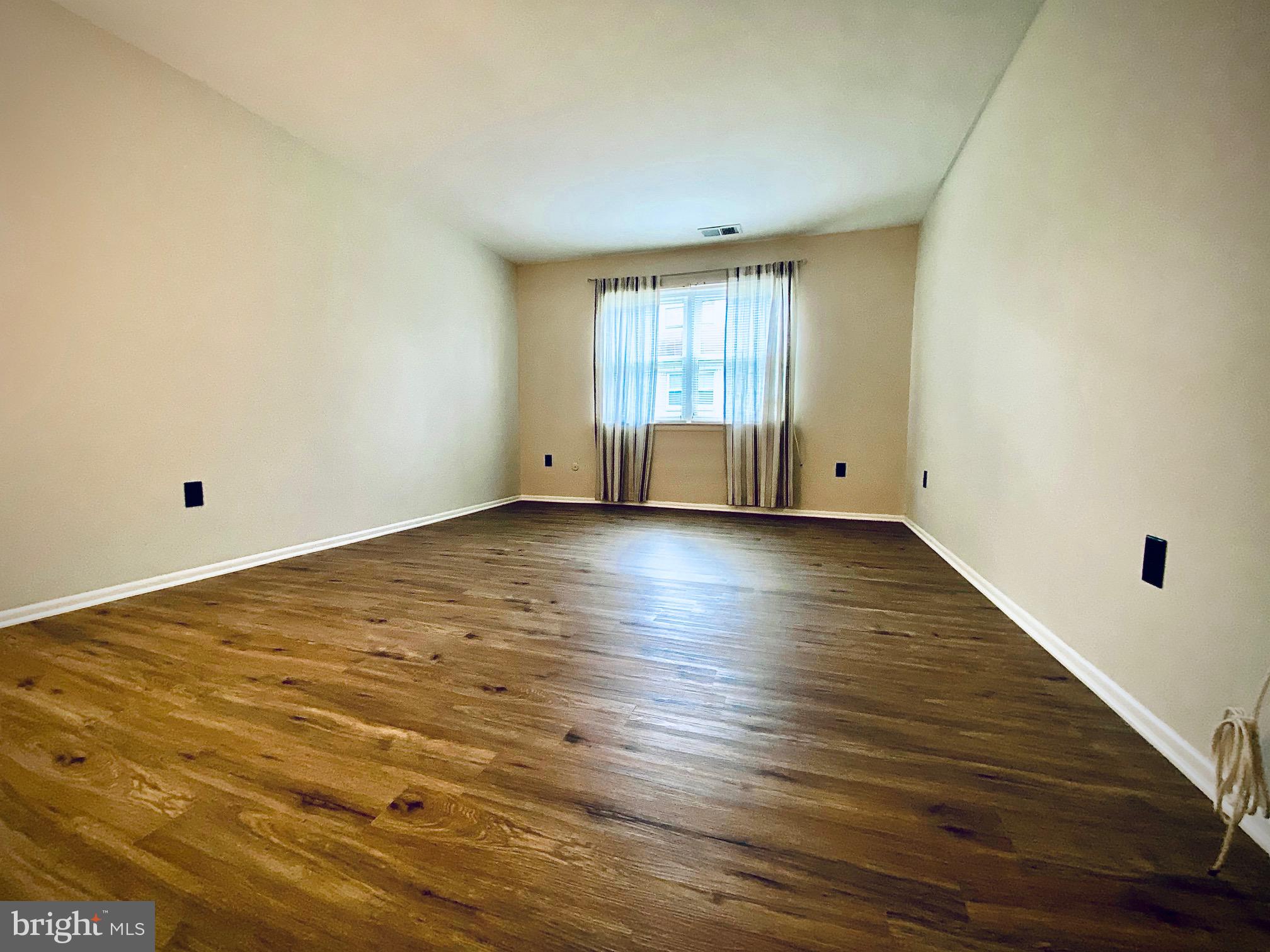 1503 Silver Court Hamilton, NJ 08690 - Photo 9 of 16 Bedroom 2