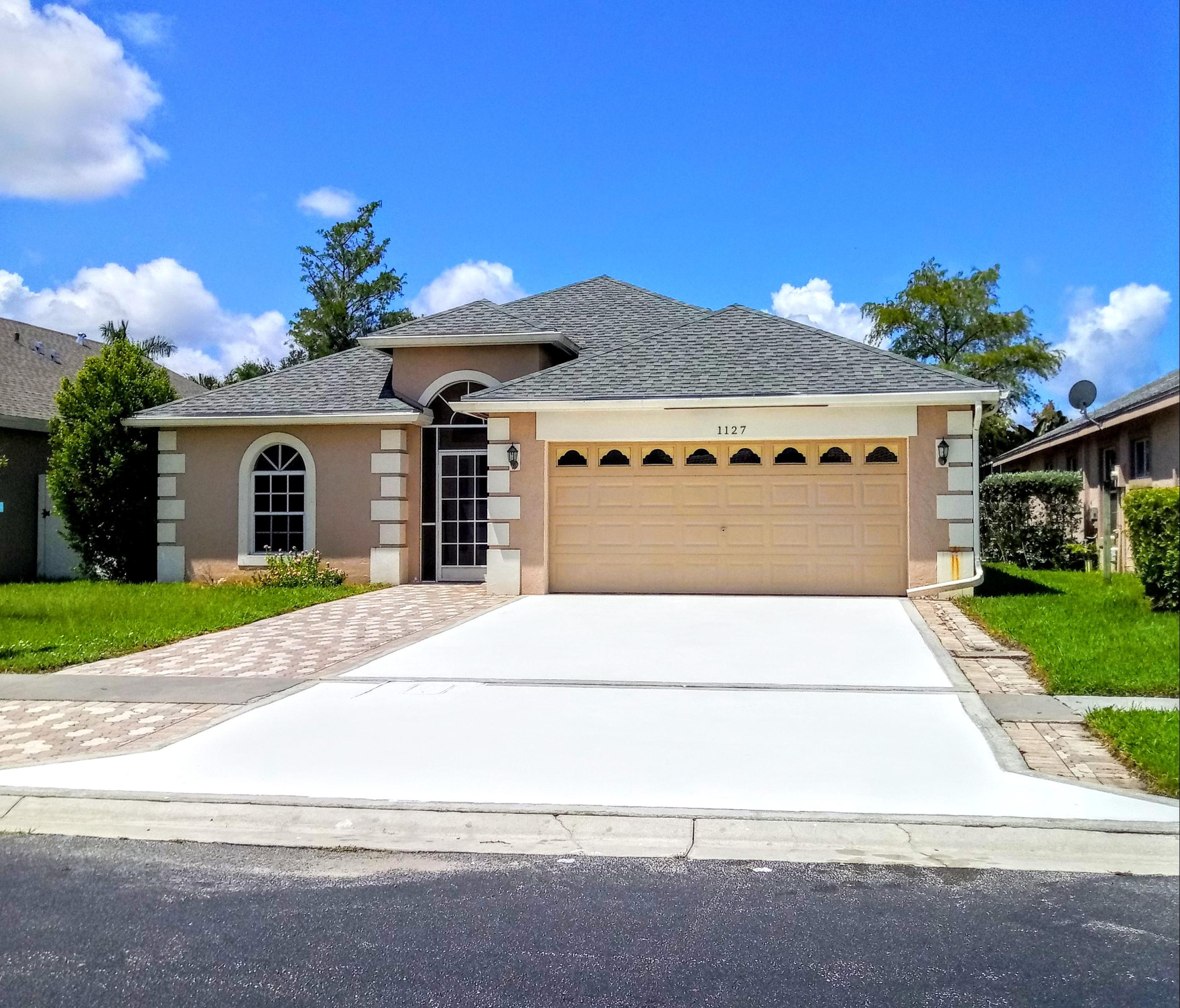 1127 Aviary Road Wellington, FL 33414 - Photo 2 of 40 Curb Appeal