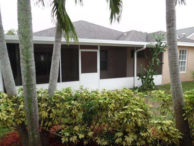 1127 Aviary Road Wellington, FL 33414 - Photo 29 of 40 Back Yard