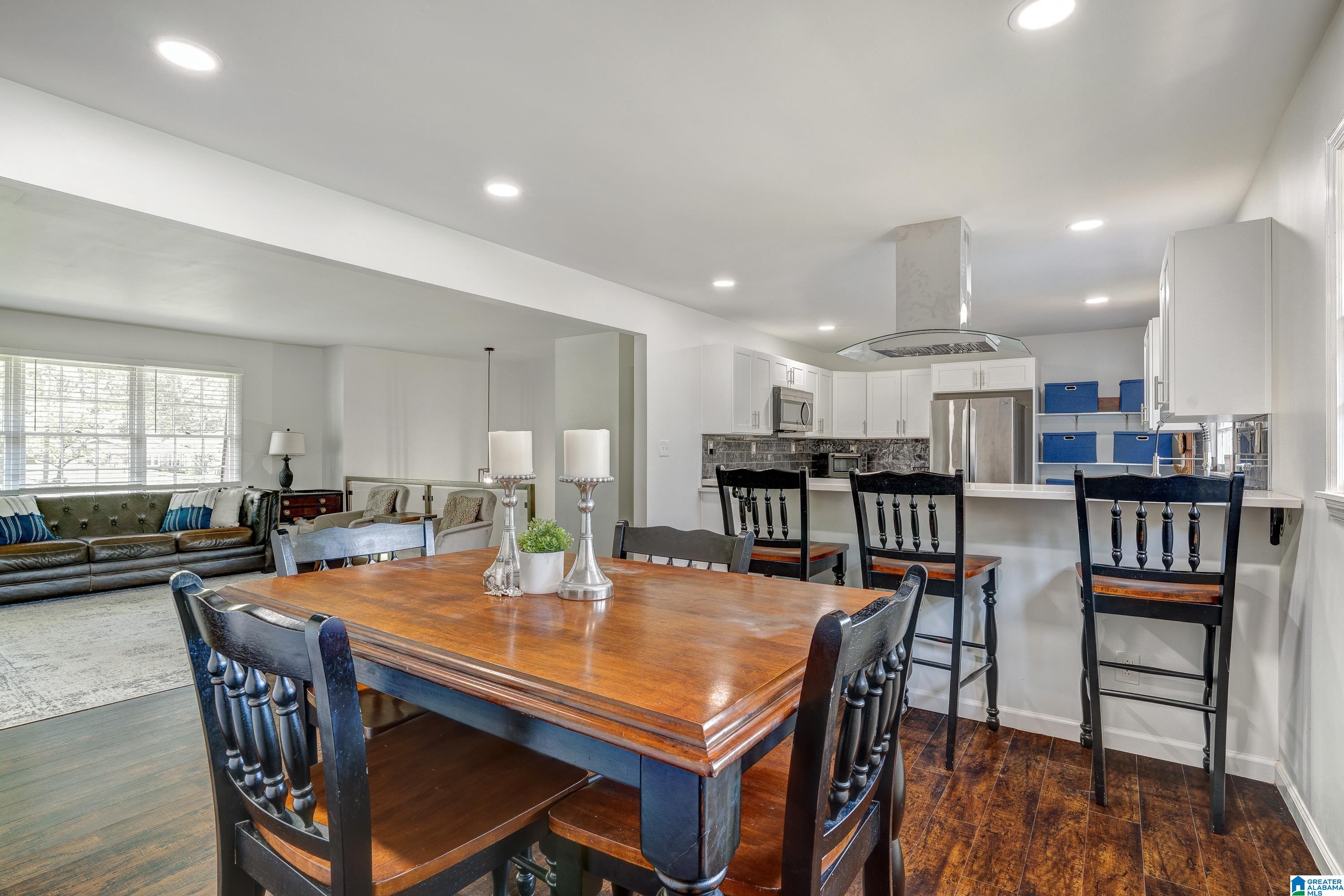 3272 Tyrol Road Vestavia Hills, AL 35216 - Photo 8 of 35