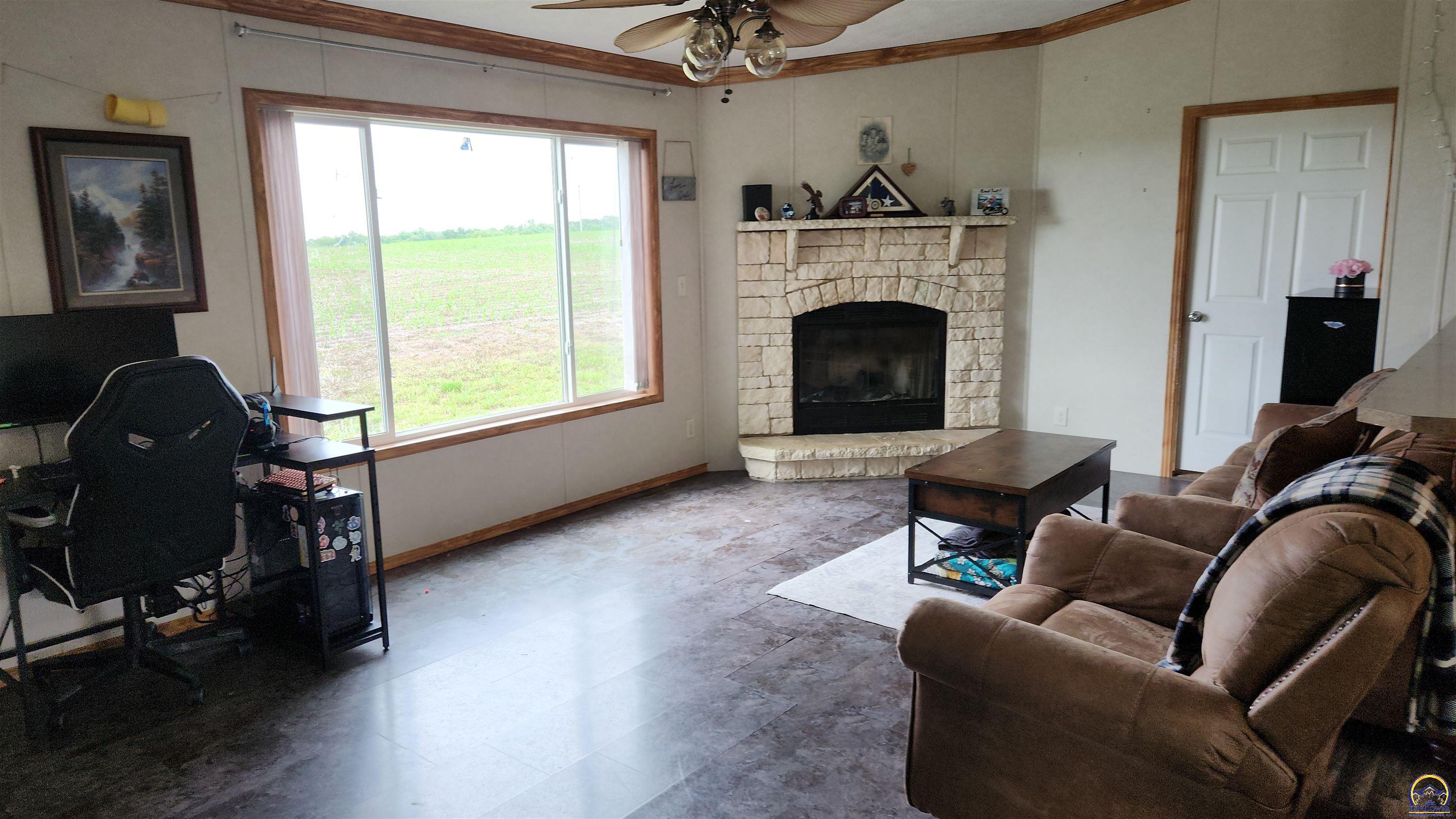 1615 318th Road Horton, KS 66439 - Photo 19 of 35