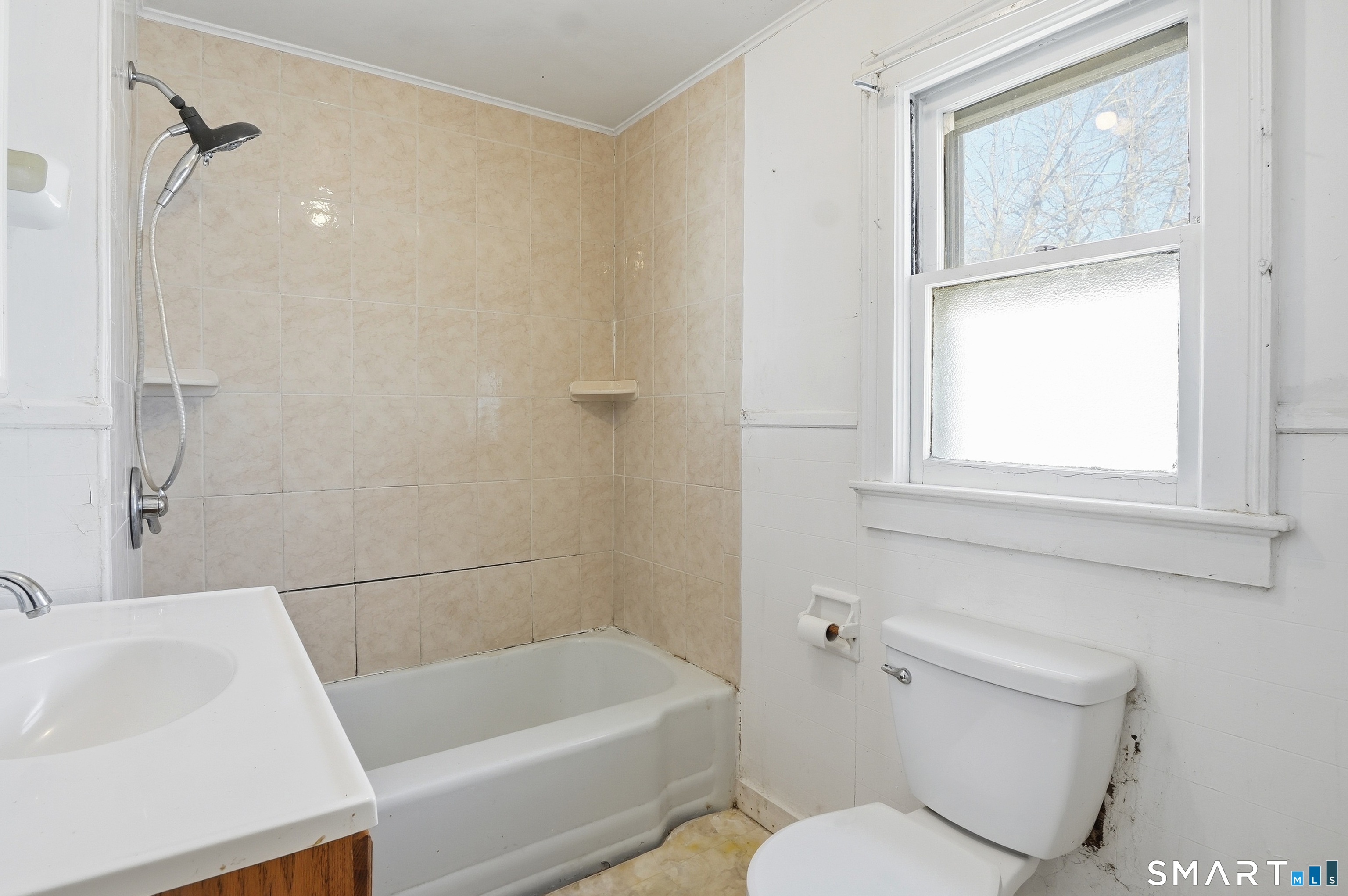 59 Walnut Street Southington, CT 06489 - Photo 19 of 36