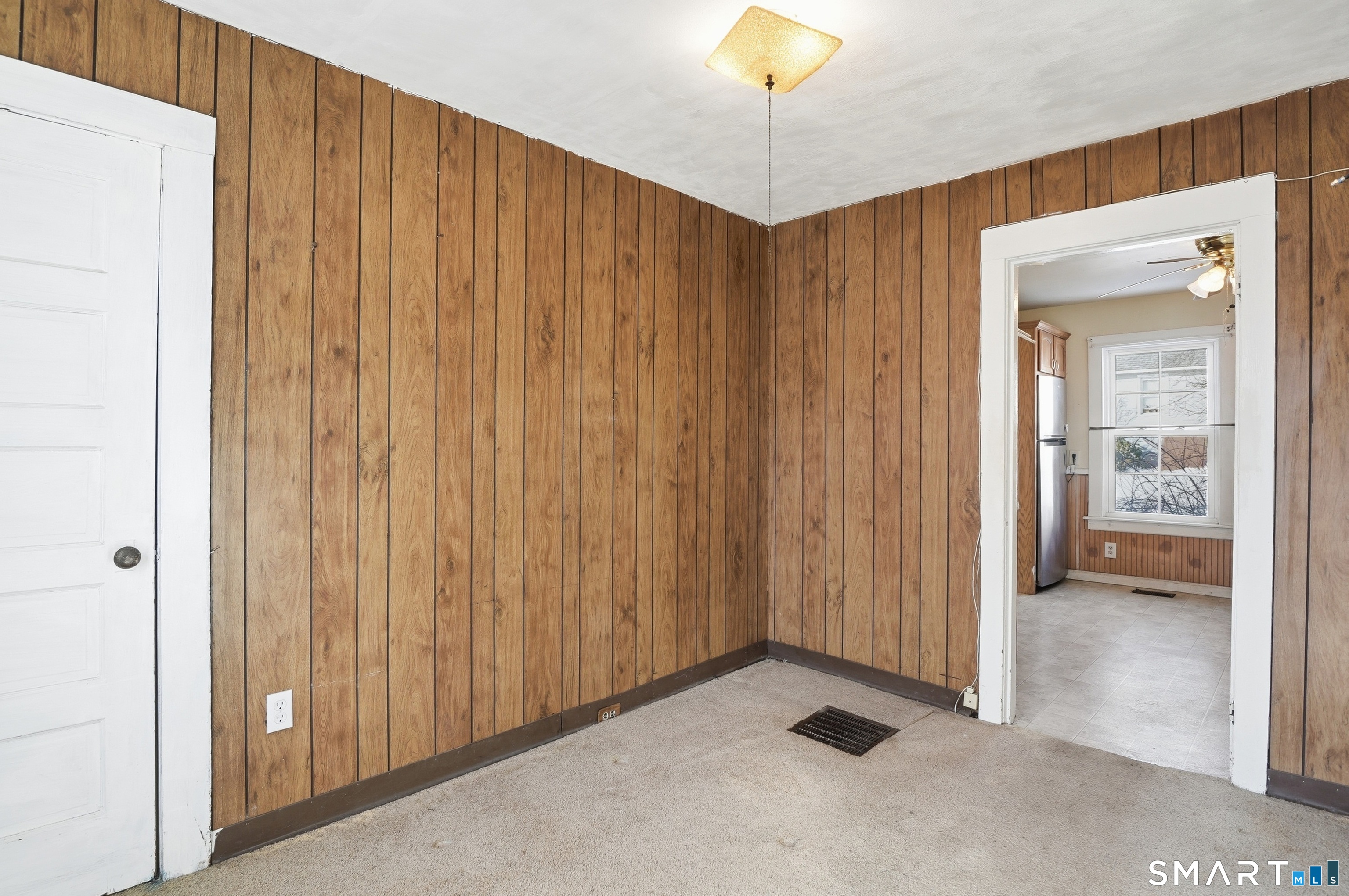 59 Walnut Street Southington, CT 06489 - Photo 20 of 36