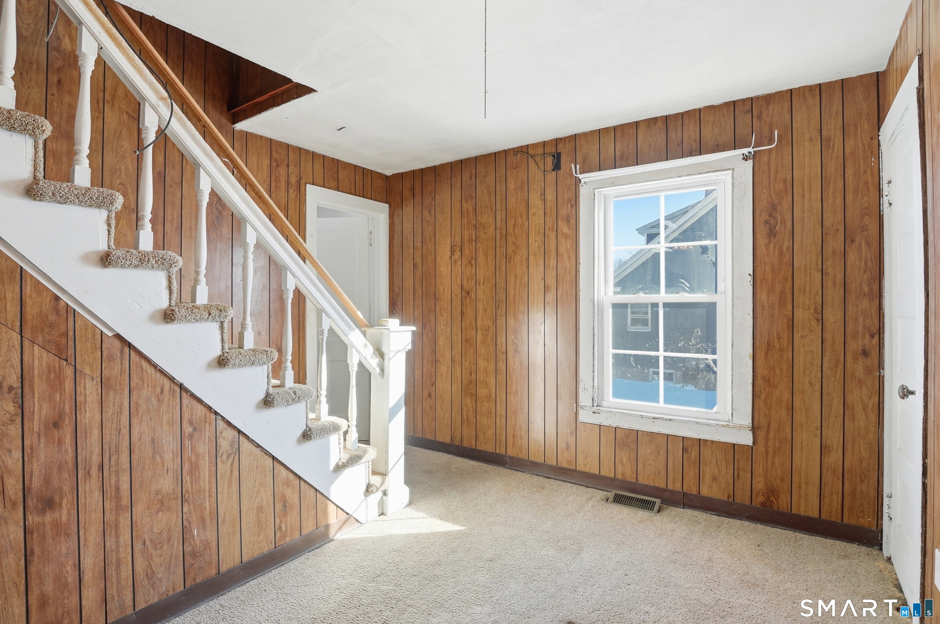 59 Walnut Street Southington, CT 06489 - Photo 22 of 36