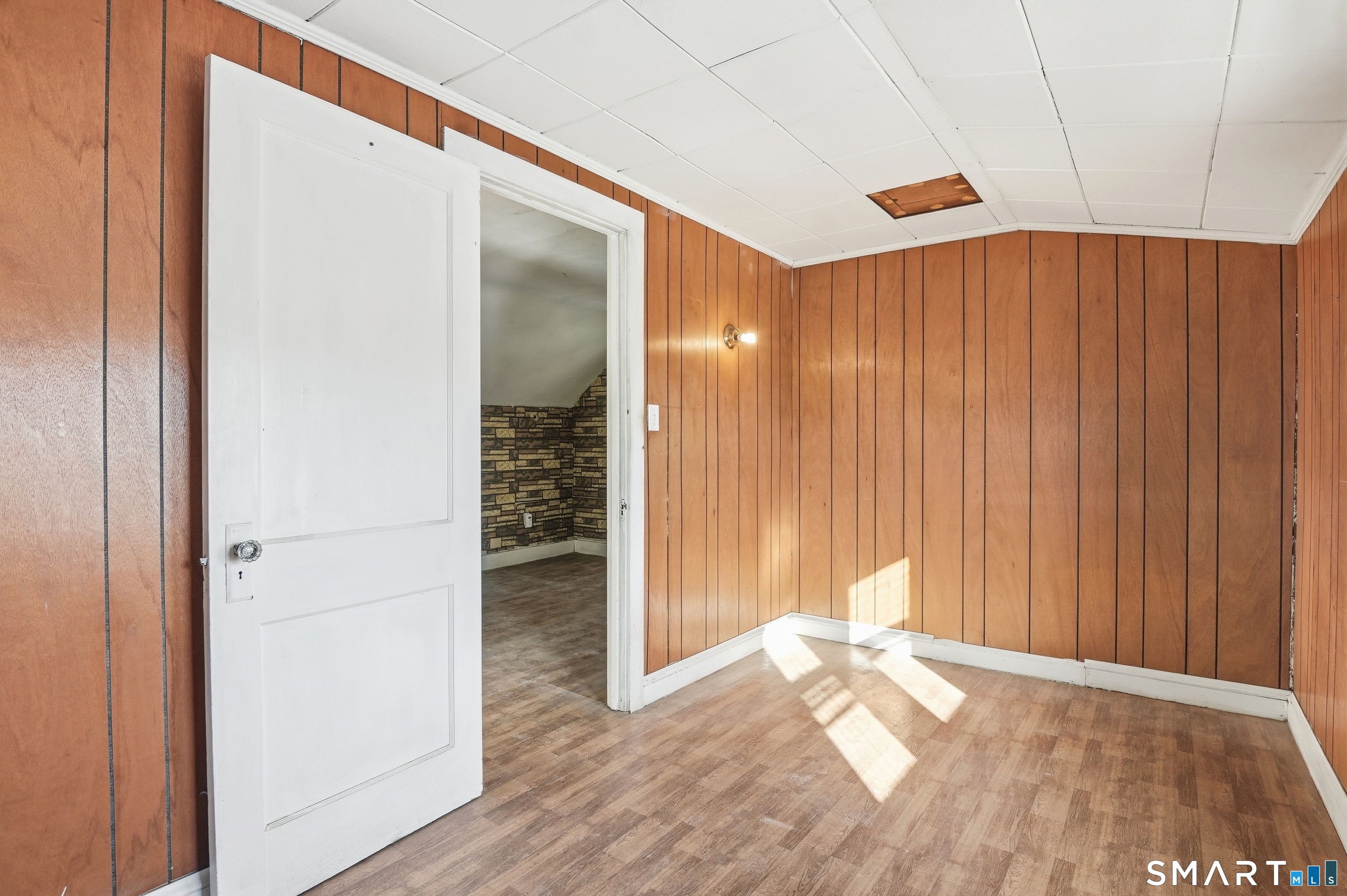 59 Walnut Street Southington, CT 06489 - Photo 31 of 36