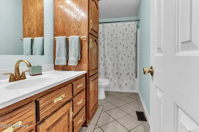 $230,000 | 22 Antinori Lane South, Tabor City, NC 28463