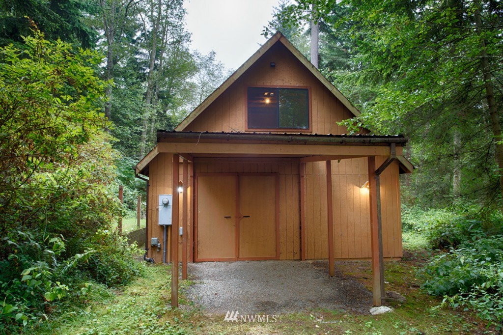 4024 Rachel Road Clinton, WA 98236 - Photo 21 of 21 Gallery Image 21