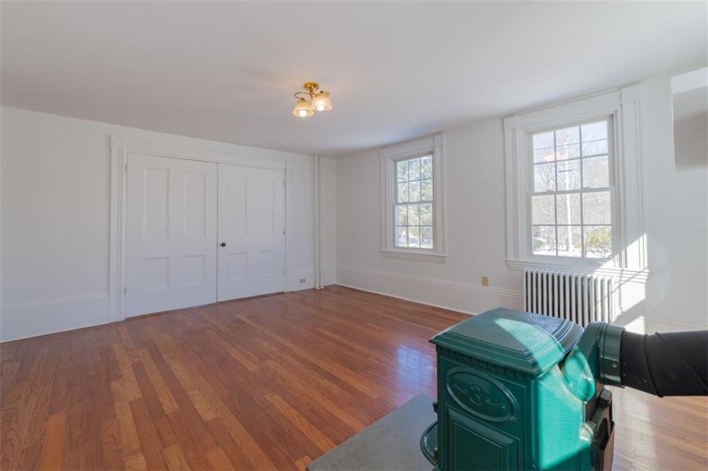 246 Ocean Point Road Boothbay, ME 04544 - Photo 15 of 34 Photo