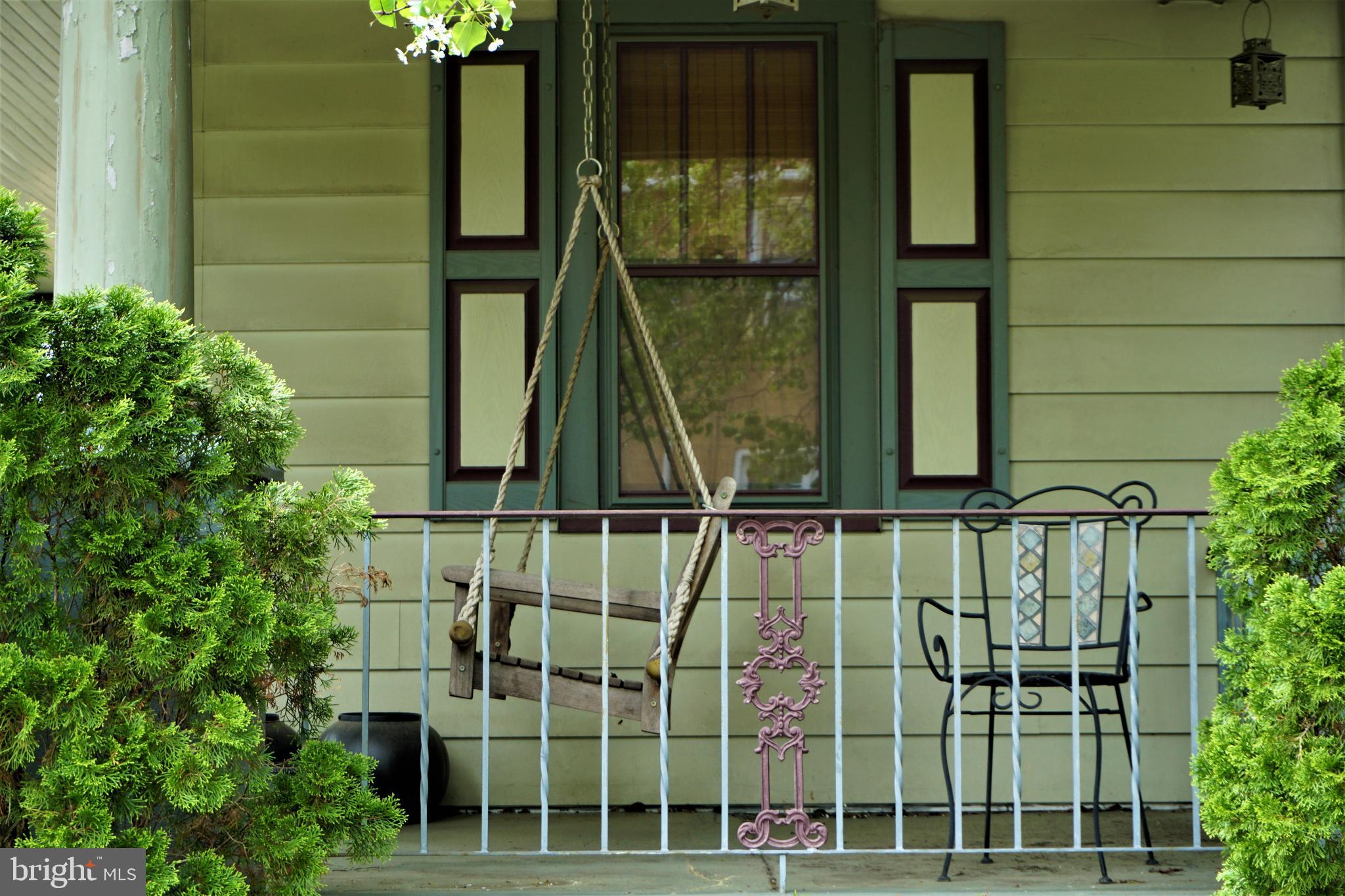 545 Kossuth Street Riverside, NJ 08075 - Photo 11 of 13 Porch Swing