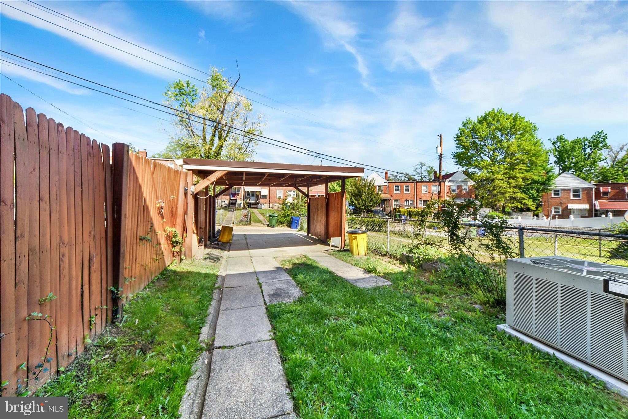 714 Bethnal Road Baltimore, MD 21229 - Photo 30 of 34 Carport