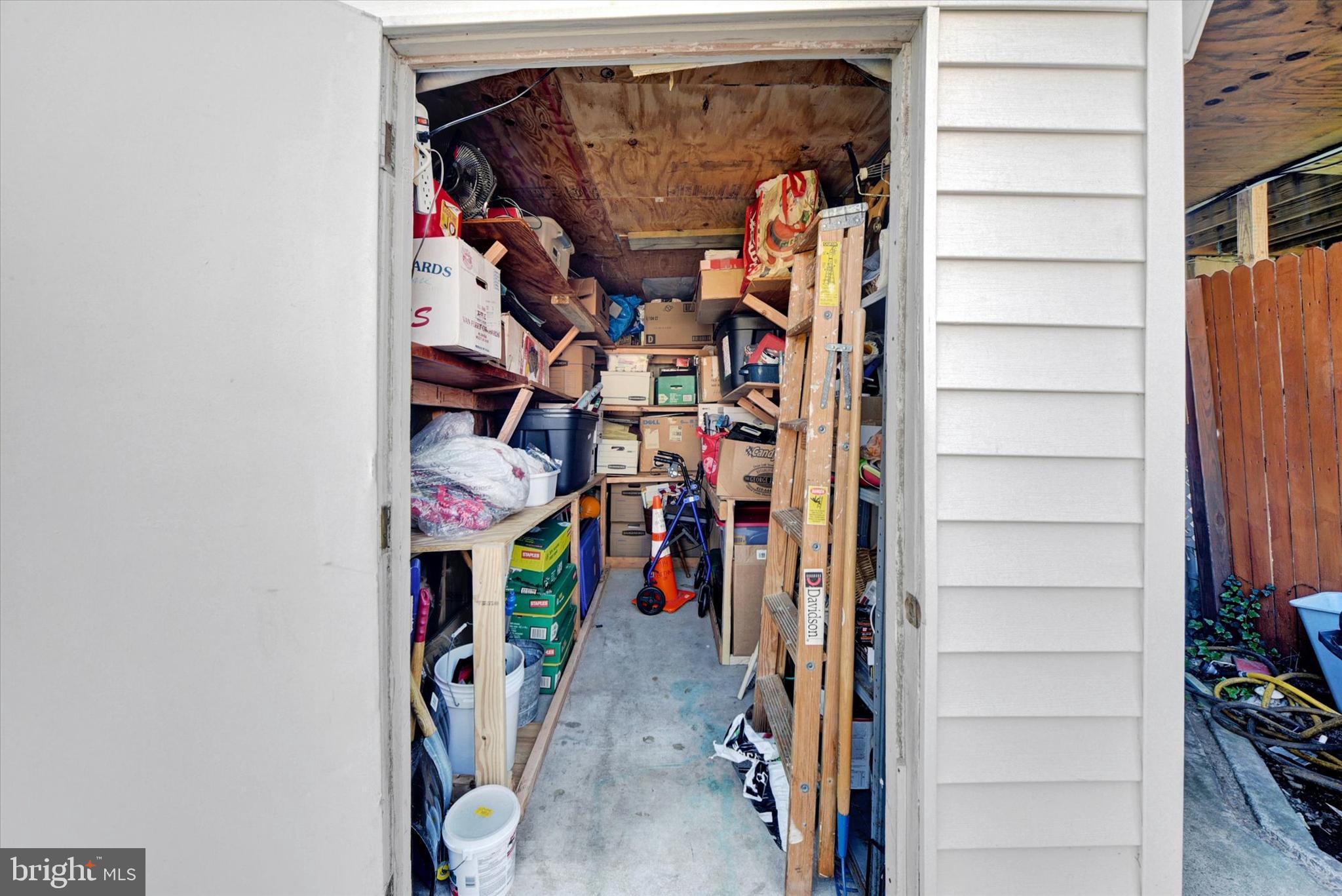 714 Bethnal Road Baltimore, MD 21229 - Photo 34 of 34 She shed