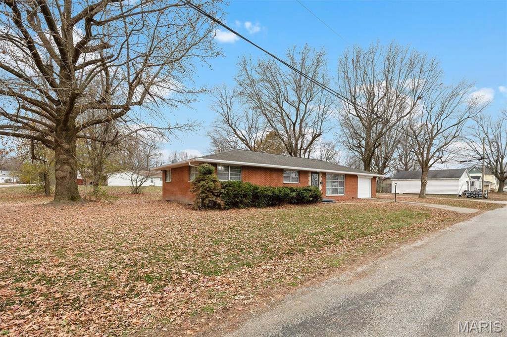 220 East 8th Street Marissa, IL 62257 - Photo 22 of 27