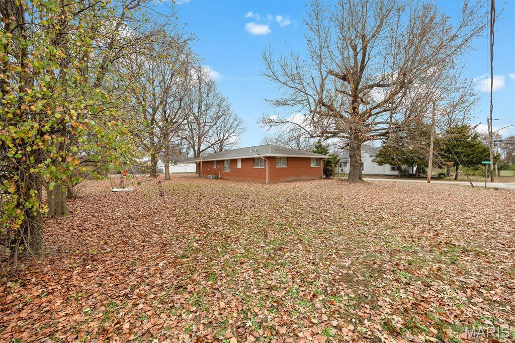 220 East 8th Street Marissa, IL 62257 - Photo 23 of 27