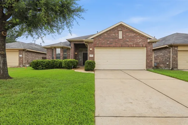 $2,100 | 1911 Vale Brook Drive, Spring, TX 77373