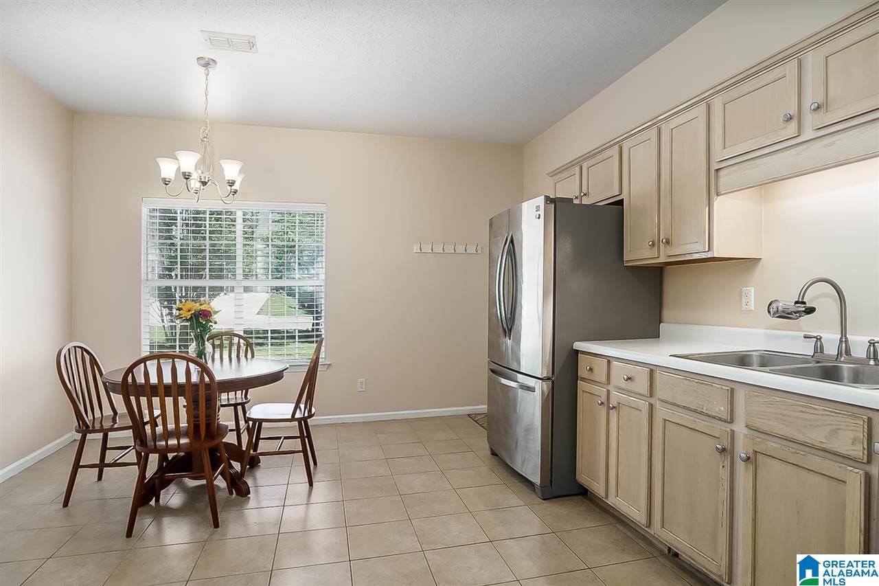 101 Brook Circle Pelham, AL 35124 - Photo 6 of 23