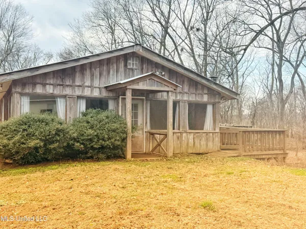 $65,000 | 77 Old Levee Road, Alligator, MS 38720