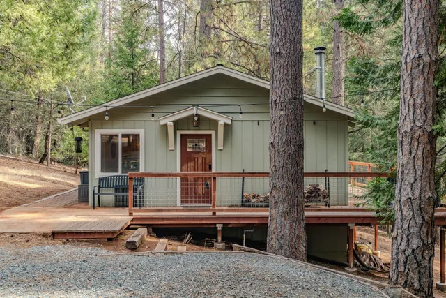 a house view with a outdoor space