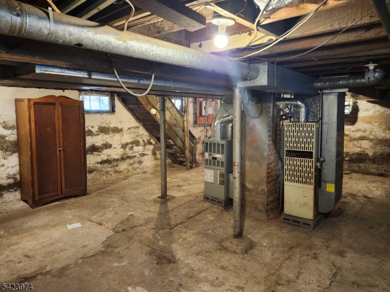 5 Locust Street Wanaque, NJ 07420 - Photo 8 of 23