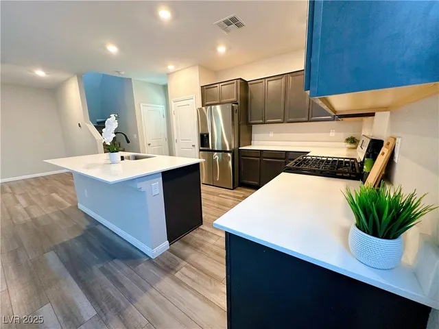 $499,900 | 9348 Wildcat Peak Street, Las Vegas, NV 89178