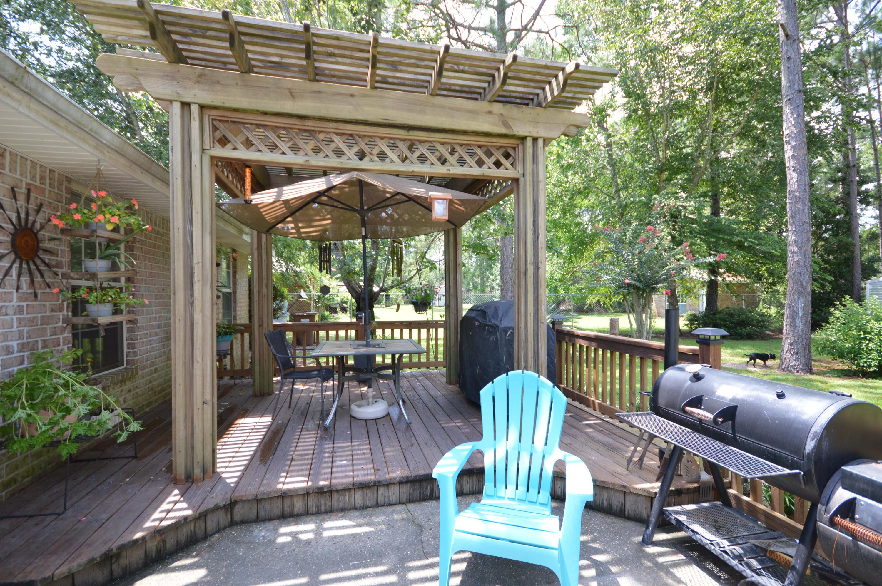 7544 Loop Street Navarre, FL 32566 - Photo 3 of 54 Gallery Image 3