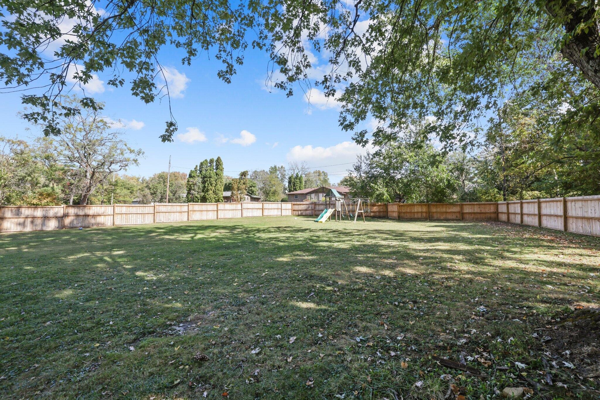 8200 Flint Road Columbus, OH 43235 - Photo 58 of 65 Huge Private Backyard