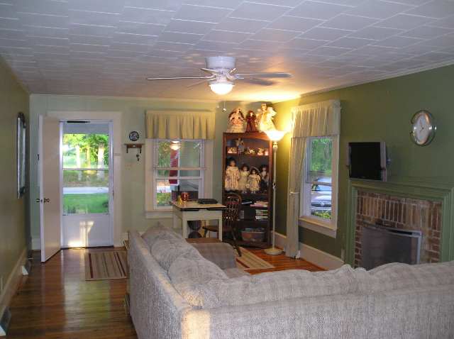 202 Pine Ridge Road Lyman, SC 29365 - Photo 4 of 7 Gallery Image 4