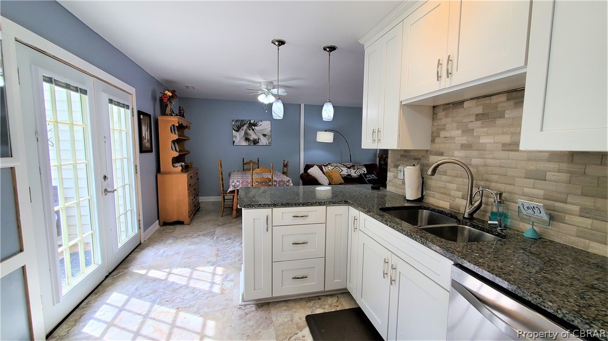 4501 Hickory Fork Road Gloucester, VA 23061 - Photo 5 of 22 Gallery Image 5