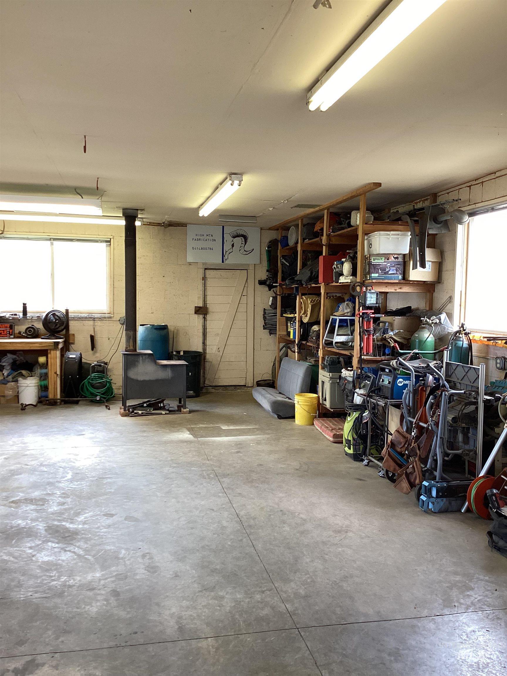 2605 West Frk Road Council, ID 83612 - Photo 33 of 34 View of garage