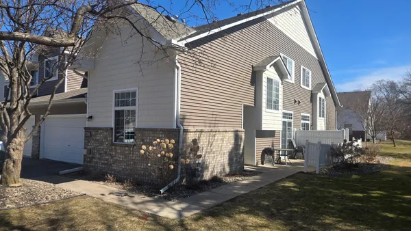 $289,900 | 8433 Kimball Drive, Eden Prairie, MN 55347