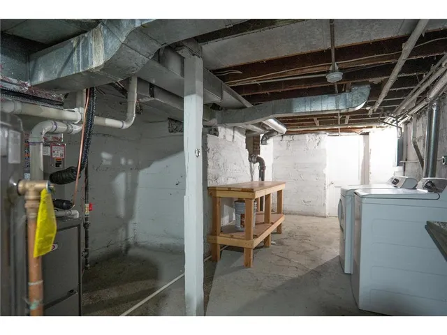 $2,400 | 608 7th Avenue South, Hopkins, MN 55343