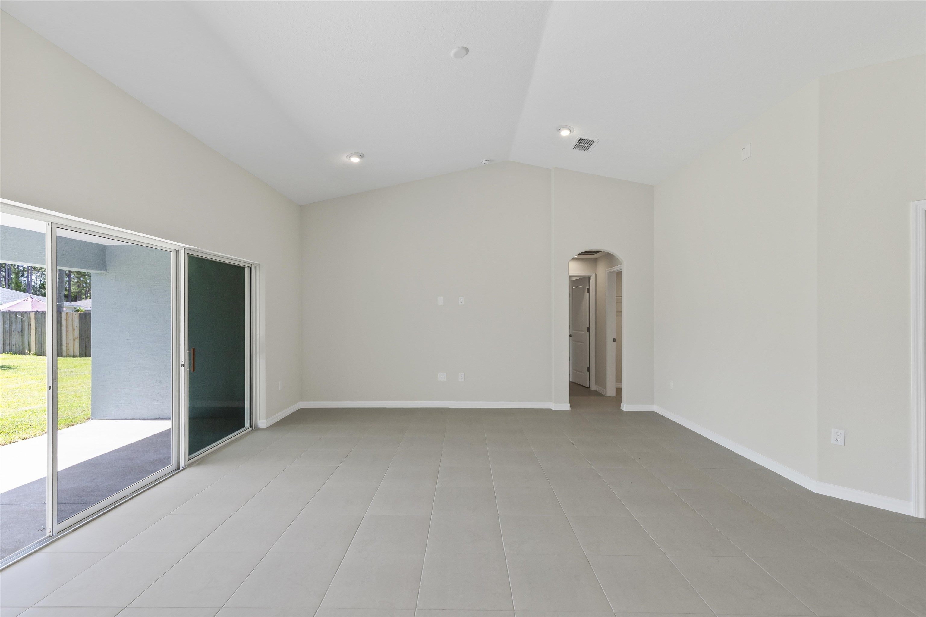 91 Rickenbacker Drive Palm Coast, FL 32164 - Photo 10 of 44 Gallery Image 10