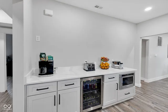 $399,900 | 607 Lasalle Street, Indianapolis, IN 46201